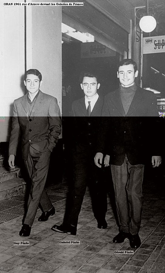 ORAN - rue d'Arzew devant les Nouvelles Galeries  - Guy Gabriel et Gerald Pinto 1961.JPG